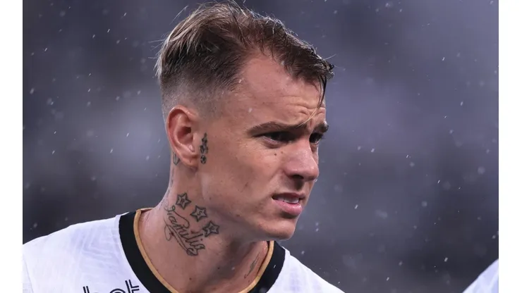 Foto: Ettore Chiereguini/AGIF - Guedes é o artilheiro do Timão na temporada.