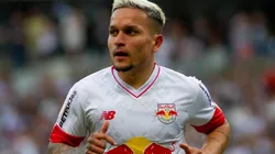 Foto: Fernando Moreno/AGIF - Artur: atacante é um dos sonhos do Flamengo