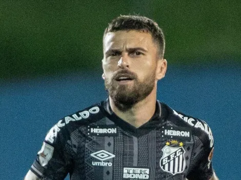 “Eu não esperava”; Santistas ‘disparam’ sobre reestreia de Lucas Lima no Peixe
