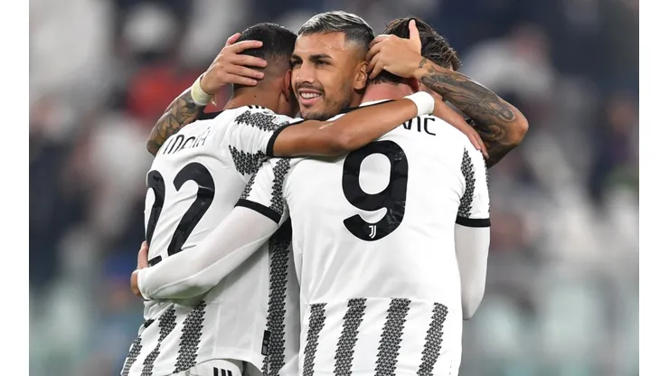 Foto: VALERIO PENNICINO/Getty Images - Juventus de Di María, Paredes e Vlahović ficou no empate com o Nantes
