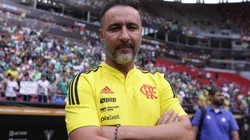 Vítor Pereira no comando do Flamengo - Foto: Ettore Chiereguini/AGIF