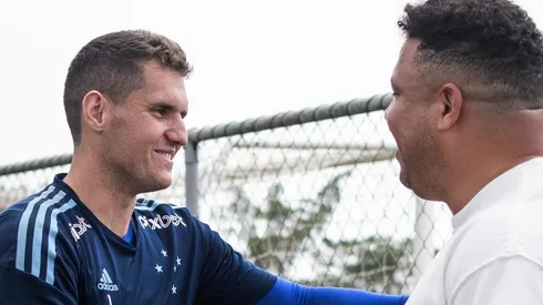 Foto: (Gustavo Aleixo/Cruzeiro) - Ronaldo saiu em defesa de Rafael Cabral no Cruzeiro