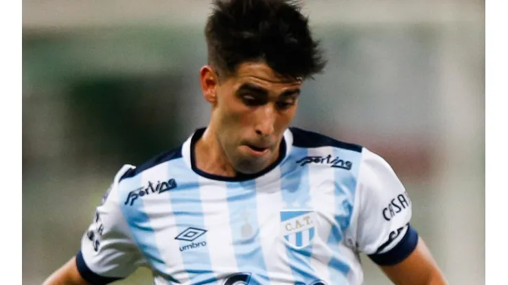 Imagem: Getty Images - Leonel Di Plácido, lateral-direito.