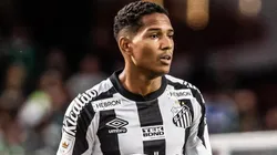 Foto: Raul Baretta/ Santos FC - João Lucas foi expulso na derrota do Peixe.