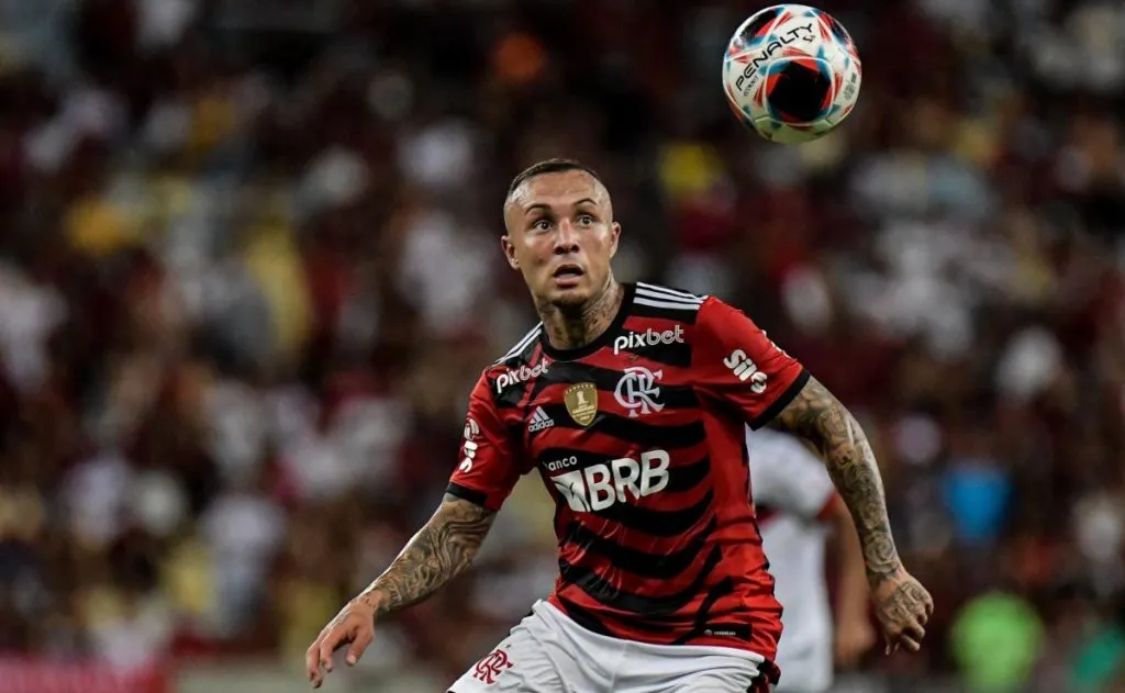 Foto: Thiago Ribeiro/AGIF – Everton Cebolinha chegou ao Flamengo em 2022.