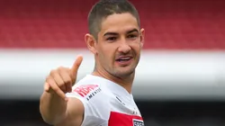 Foto: Marcello Zambrana/AGIF - Pato vai se recuperando no CT do São Paulo.