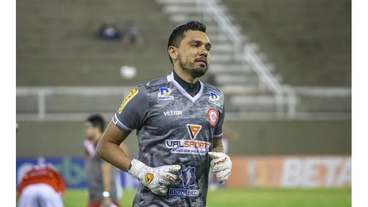 Foto: Reprodução/Victor Souza/Tombense - Felipe Garcia goleiro do Tombense