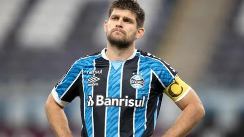 Foto: Liamara Polli - Pool/Getty Images - Kannemann está no Grêmio desde 2016
