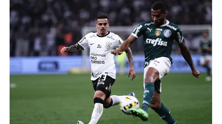 Ettore Chiereguini/AGIF/ Palmeiras leva ligeira vantagem no clássico contra o Corinthians; veja histórico.