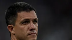Foto: Thiago Ribeiro/AGIF - Maurício Barbieri terá 4 desfalques no Vasco, contra 1 de Luís Castro no Botafogo