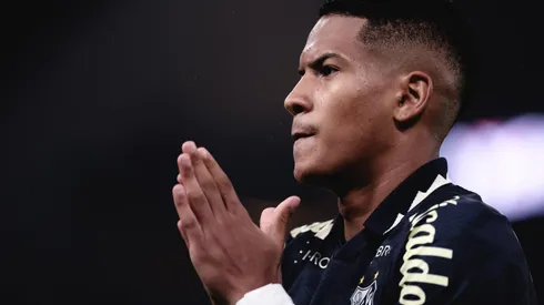 Foto: Ettore Chiereguini/AGIF - Ângelo deu forte declaração após o Santos perder mais um clássico