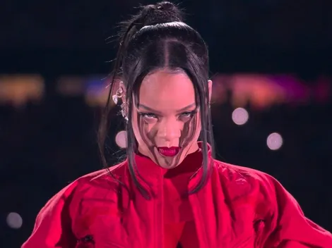 "Ela tá grávida"; Rihanna surpreende no show do intervalo do Super Bowl 57