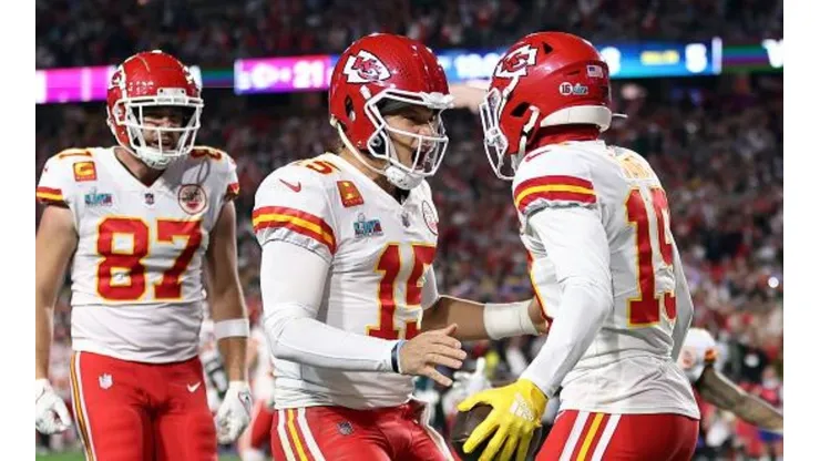 Mahomes lançou para 3 TDs na decisão da NFL
