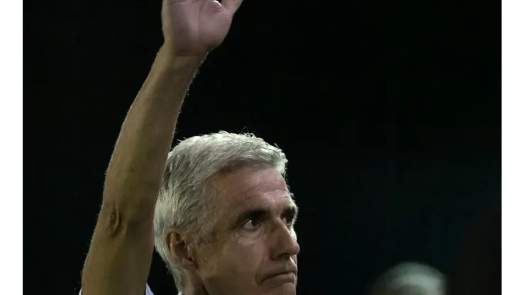 Jorge Rodrigues/AGIF - Luís Castro, técnico do Botafogo