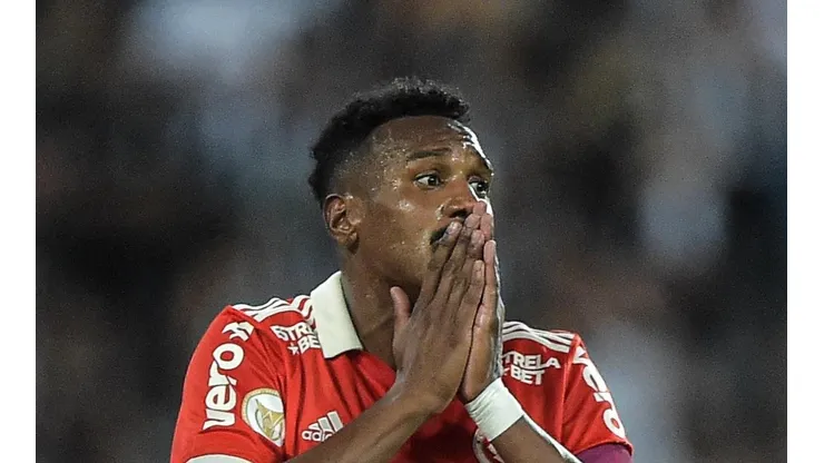 Agif/Thiago Ribeiro - Antigo parceiro de Edenilson pode voltar ao Inter