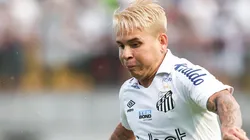 Foto: Marcello Zambrana/AGIF - Soteldo está na sua segunda passagem pelo Santos.