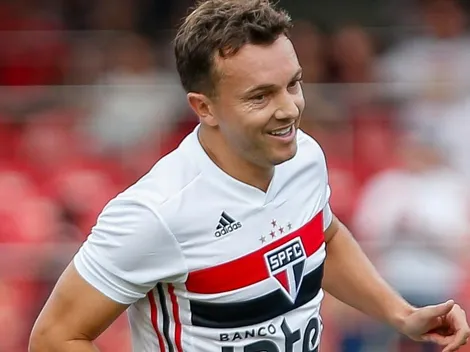 Companheiro de Dagoberto em Brasileiros pelo Tricolor é sincero: "Não entrega gols"