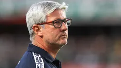 Foto: Marcello Zambrana/AGIF - Odair Hellmann fez escolha que a torcida do Santos não curtiu