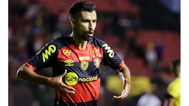 Foto: (Rafael Vieira/AGIF) - Jorginho vive boa fase no Sport