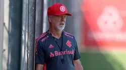 Foto: Ricardo Duarte/Internacional/Divulgação - Mano Menezes: técnico pode mexer no time titular do Inter