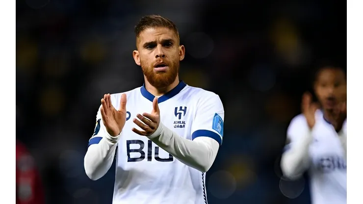 Cuéllar em ação pelo Al Hilal — Foto: Marcio Machado/Getty Images