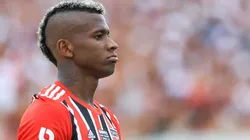 Foto: (Marcello Zambrana/AGIF) - Orejuela pode acabar 'sobrando' na escalação do São Paulo para o clássico contra o Santos