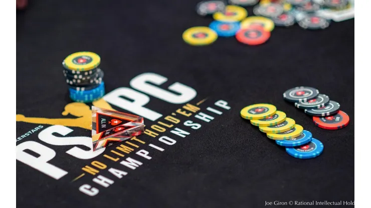 Nos torneios de poker o campeão é quem acumula todas as fichas (Foto: Joe Giron/PokerStars)
