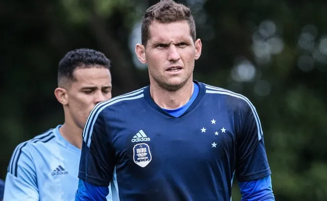 Rafael Cabral deve voltar ao Cruzeiro ao término do Brasileirão Betano – Foto: Gustavo Aleixo/Cruzeiro