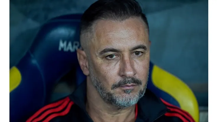 Thiago Ribeiro/AGIF. Vítor Pereira não fica satisfeito com mudança de local em disputa no Mundial de Clubes