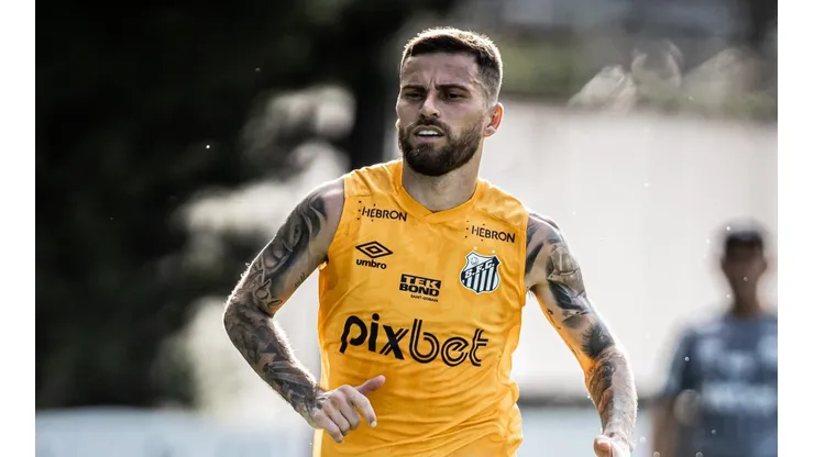 Foto: Raul Baretta/ Santos FC - Meia já está trabalhando normalmente no CT.