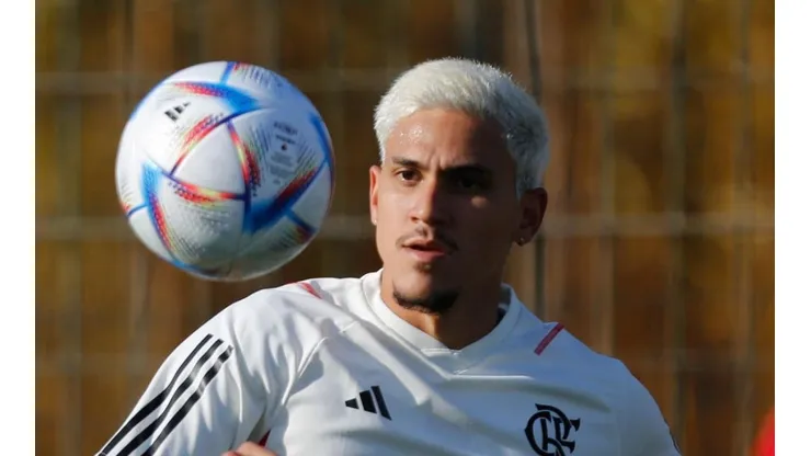 Foto: Gilvan de Souza/CRF - Pedro disputou a última Copa do Mundo, no Catar.