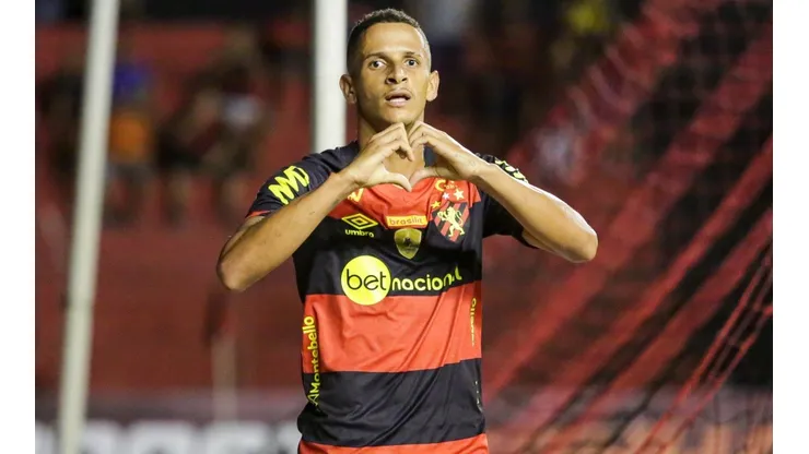 Foto: (Rafael Vieira/AGIF) - Luciano Juba não deve permanecer no Sport