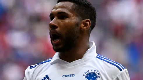 Foto: Mateus Bonomi/AGIF - Cruzeiro quer substituto para Wesley