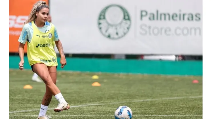 Foto: Fabio Menotti/Palmeiras - Bárbara é a nova jogadora do Palmeiras
