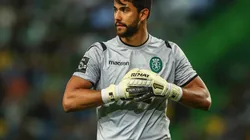 Renan Ribeiro foi descartado pelo Coritiba - Foto: Carlos Rodrigues/Getty Images