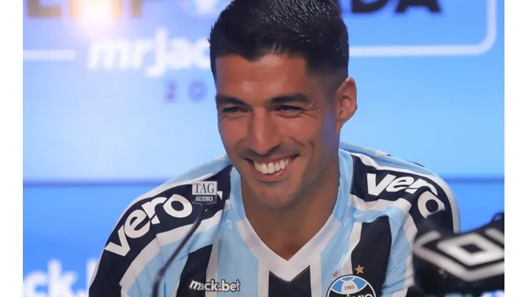 Foto: Fernando Alves/AGIF - Suárez vem sendo idolatrado pelos gremistas