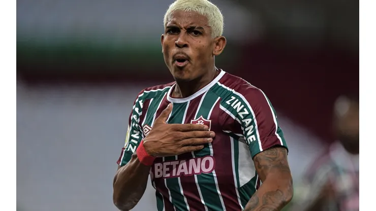 Thiago Ribeiro/AGIF. John Kennedy e parceiro têm se destacado longe do Fluminense