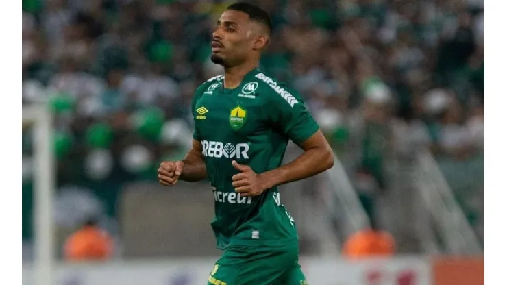 Joaquim com a camisa do Cuiabá - Foto: Flick oficial do Cuiabá