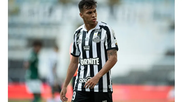 Jorge Rodrigues/AGIF - Futuro de Kaio Jorge chega ao Santos