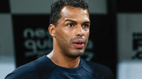 Marcello Zambrana/AGIF - Fernando Lázaro aprova jovem do Corinthians