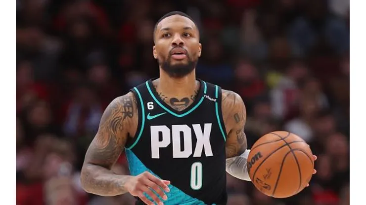 Lillard lidera o Blazers
