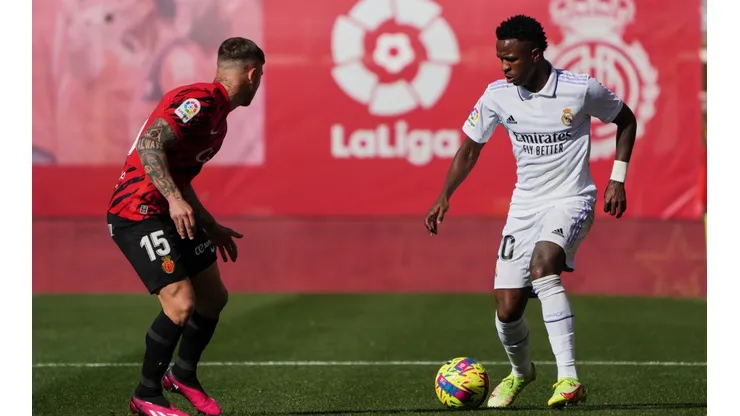 Foto: Rafa Babot/Getty Images - Vini Jr saiu reclamando da arbitragem