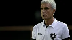 Jorge Rodrigues/AGIF - Luis Castro, técnico do Botafogo