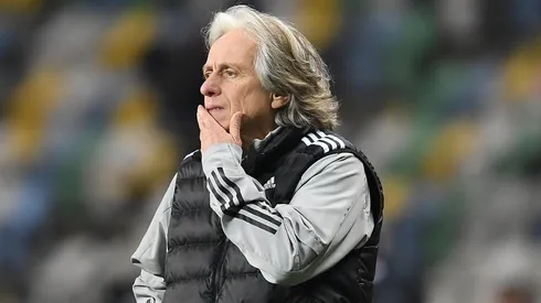 Foto: Octavio Passos/Getty Images - Jorge Jesus atualmente comanda o Fenerbahçe (TUR).