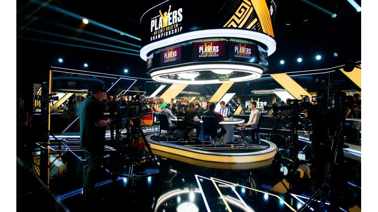 As transmissões de poker envolvem centenas de funcionários (Foto: Joe Giron/PokerStars)