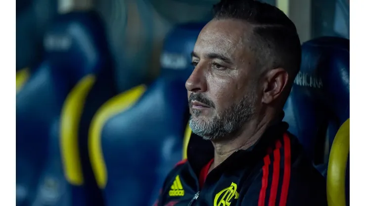 Foto: Thiago Ribeiro/AGIF - Vítor Pereira está no começo de seu trabalho no Flamengo