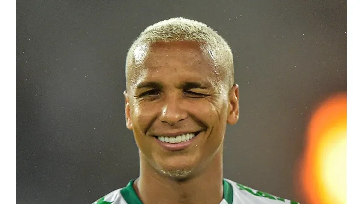 Foto: Thiago Ribeiro/AGIF - Deyverson volta a ser assunto no Verdão