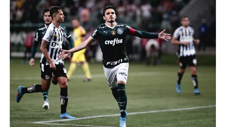 Foto: Ettore Chiereguini/AGIF - Palmeiras está com longa invencibilidade contra o Santos