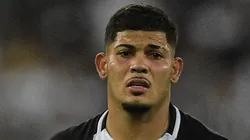 Menon não se intimida e manda a real sobre chegada de Erison ao São Paulo