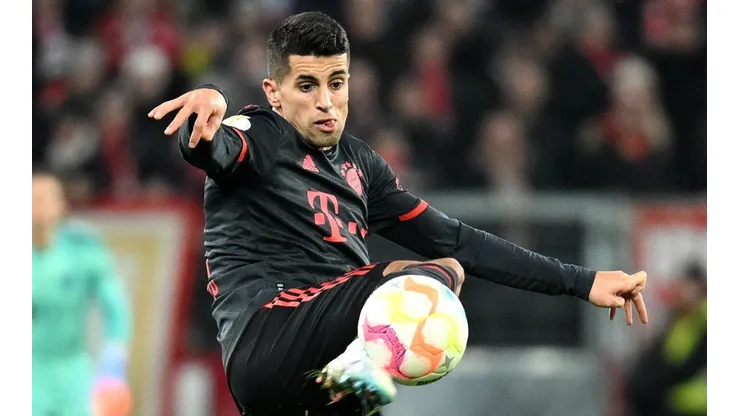 Getty Images/Christian Kaspar-Bartke - João Cancelo estreia pelo Bayern de Munique